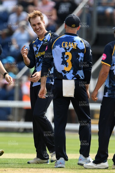 050726 - Glamorgan v Worcestershire Rapids - Vitality Blast Men - Ben Kellaway of Glamorgan bowls the ball to dismiss Isaac Mohammed of Worcestershire