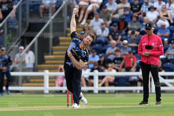 050726 - Glamorgan v Worcestershire Rapids - Vitality Blast Men - Jimmy Neesham of Glamorgan bowling