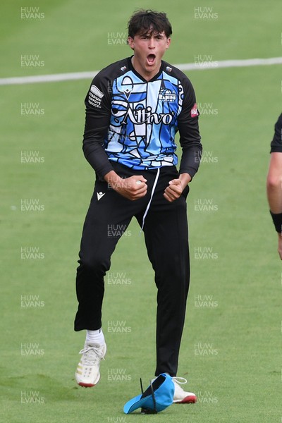050726 - Glamorgan v Worcestershire Rapids - Vitality Blast Men - Dan Lategan of Worcestershire celebrates after he  catches the ball to dismiss Nathan McAndrew of Glamorgan