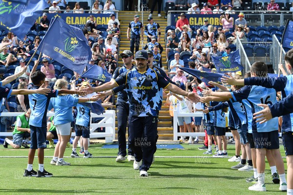 050726 - Glamorgan v Worcestershire Rapids - Vitality Blast Men - Kiran Carlson of Glamorgan runs out 
