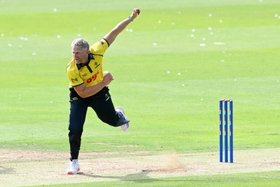 090826 - Glamorgan v Worcestershire Rapids - Metro Bank One Day Cup Men - Timm Van Der Gugten of Glamorgan bowling