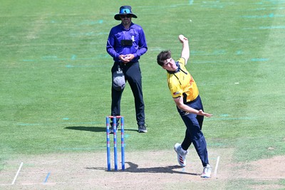 090826 - Glamorgan v Worcestershire Rapids - Metro Bank One Day Cup Men - Romano Franco of Glamorgan bowling