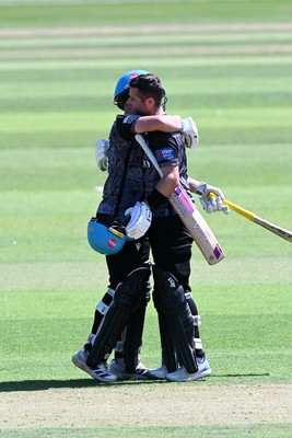 090826 - Glamorgan v Worcestershire Rapids - Metro Bank One Day Cup Men - Jake Libby of Worcestershire celebrates with Henry Cullen after getting his century