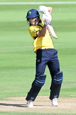 090826 - Glamorgan v Worcestershire Rapids - Metro Bank One Day Cup Men - Jack Hope-Bell of Glamorgan batting