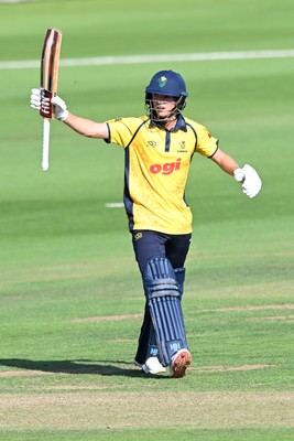 090826 - Glamorgan v Worcestershire Rapids - Metro Bank One Day Cup Men - Jack Hope-Bell of Glamorgan hits 50