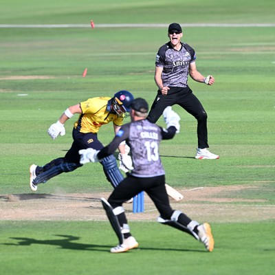 090826 - Glamorgan v Worcestershire Rapids - Metro Bank One Day Cup Men - Ben Gibbon of Worcestershire runs out Tom Norton of Glamorgan