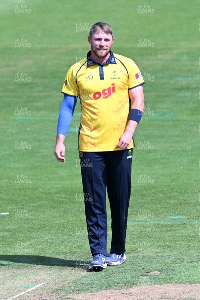 090826 - Glamorgan v Worcestershire Rapids - Metro Bank One Day Cup Men - Dan Douthwaite of Glamorgan bowls the ball to dismiss Kashif Ali of Worcestershire