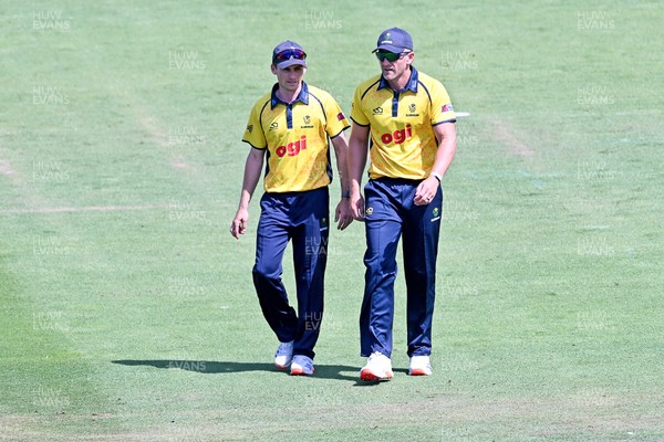 090826 - Glamorgan v Worcestershire Rapids - Metro Bank One Day Cup Men - Andy Gorvin and Timm Van Der Gugten of Glamorgan