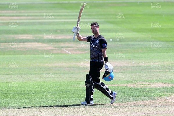 090826 - Glamorgan v Worcestershire Rapids - Metro Bank One Day Cup Men - Jake Libby of Worcestershire celebrates after getting his century