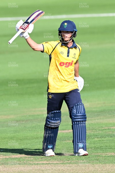 090826 - Glamorgan v Worcestershire Rapids - Metro Bank One Day Cup Men - Jack Hope-Bell of Glamorgan hits 50