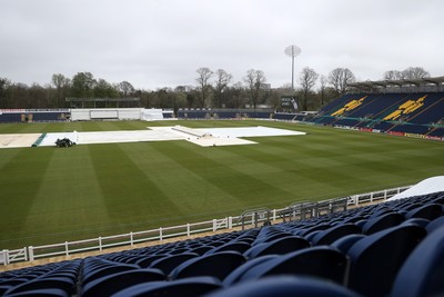 030426 - Glamorgan v Yorkshire - Rothesay County Championship Division One - Rain delays play at Sophia Gardens