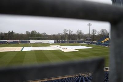 030426 - Glamorgan v Yorkshire - Rothesay County Championship Division One - Rain delays play at Sophia Gardens