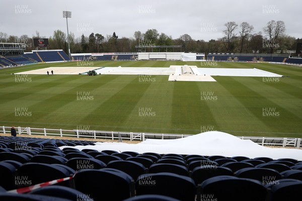 030426 - Glamorgan v Yorkshire - Rothesay County Championship Division One - Rain delays play at Sophia Gardens