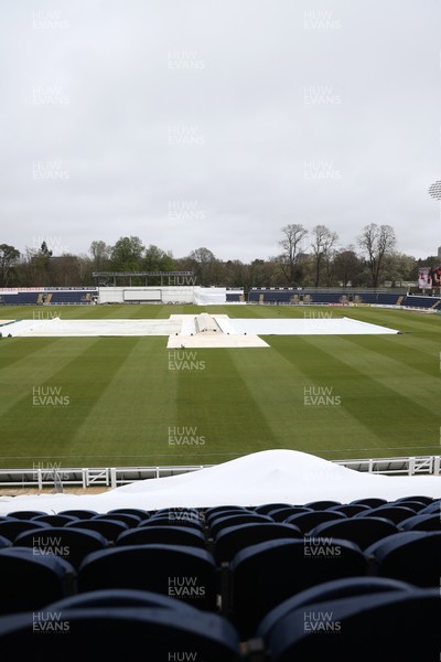 030426 - Glamorgan v Yorkshire - Rothesay County Championship Division One - Rain delays play at Sophia Gardens