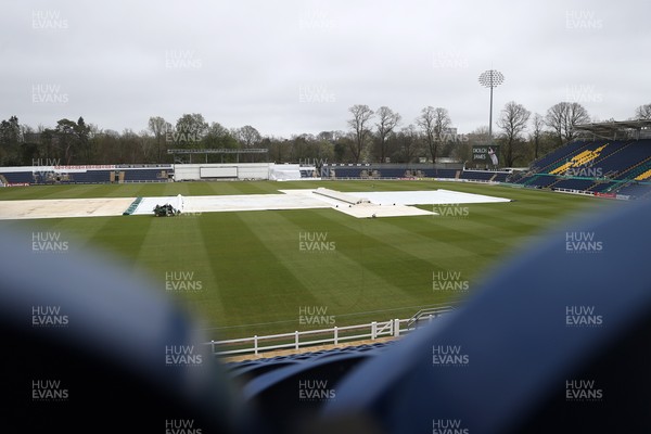 030426 - Glamorgan v Yorkshire - Rothesay County Championship Division One - Rain delays play at Sophia Gardens