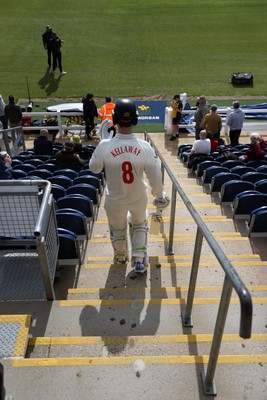 040426 - Glamorgan v Yorkshire - Rothesay County Championship Division One - Ben Kellaway of Glamorgan