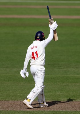 040426 - Glamorgan v Yorkshire - Rothesay County Championship Division One - Colin Ingram acknowledges his half century