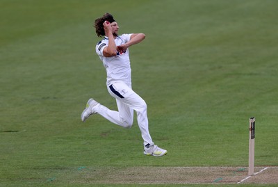 040426 - Glamorgan v Yorkshire - Rothesay County Championship Division One - Jack White of Yorkshire bowling