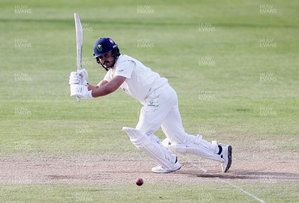 050426 - Glamorgan v Yorkshire - Rothesay County Championship Division One - Kiran Carlson of Glamorgan batting