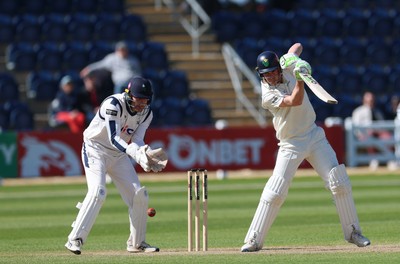 060426 - Glamorgan v Yorkshire, Rothesay County Championship, Division One - Ben Kellaway of Glamorgan plays a shot