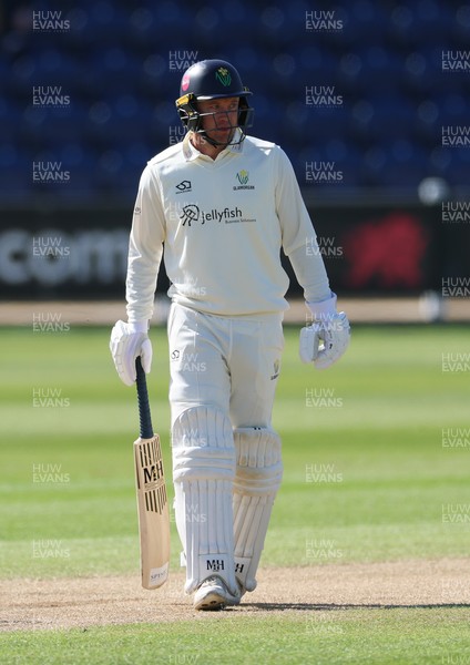 060426 - Glamorgan v Yorkshire, Rothesay County Championship, Division One - Colin Ingram of Glamorgan
