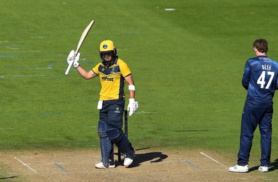 100822 - Glamorgan v Yorkshire - Royal London One-Day Cup - Kiran Carlson of Glamorgan after reaching 50