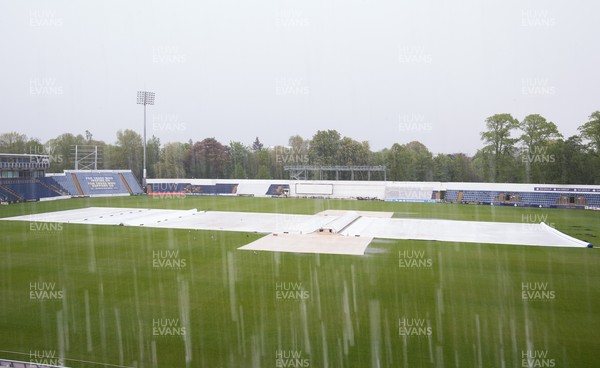 160521 - Glamorgan v Yorkshire, LV= County Championship Group Three - The rain hammers down at the end of the match at Sophia Gardens