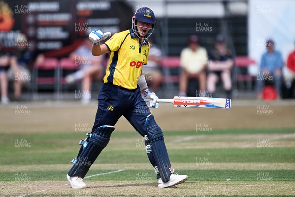 240726 - Glamorgan v Yorkshire - Metro Bank One Day Cup Men - Will Smale of Glamorgan batting
