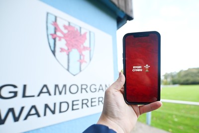 040926 - Glamorgan Wanderers v Mountain Ash - Championship East - Picture shows the new Rygbi Cymru app in action after launch at the Memorial Ground, home of Glamorgan Wanderers in Cardiff, Wales