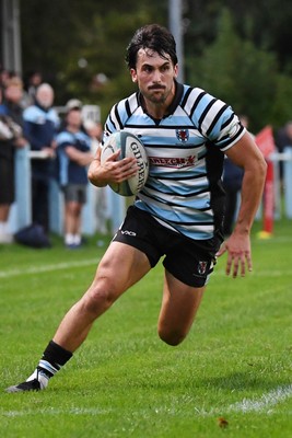040926 - Glamorgan Wanderers v Mountain Ash - Championship East - Anthony Cox of Glamorgan
