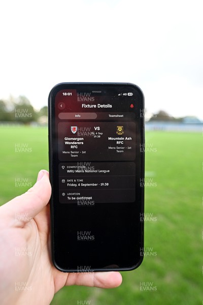 040926 - Glamorgan Wanderers v Mountain Ash - Championship East - Picture shows the new Rygbi Cymru app in action after launch at the Memorial Ground, home of Glamorgan Wanderers in Cardiff, Wales