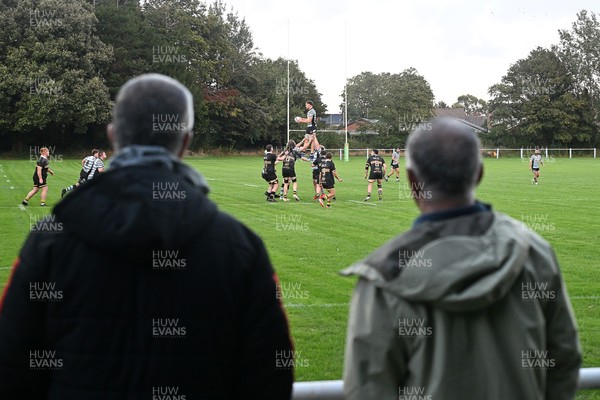 040926 - Glamorgan Wanderers v Mountain Ash - Championship East - Picture shows Geraint John, WRU Community Director (left) and Ashok Ahir, WRU Director of Corporate Affairs watch the match