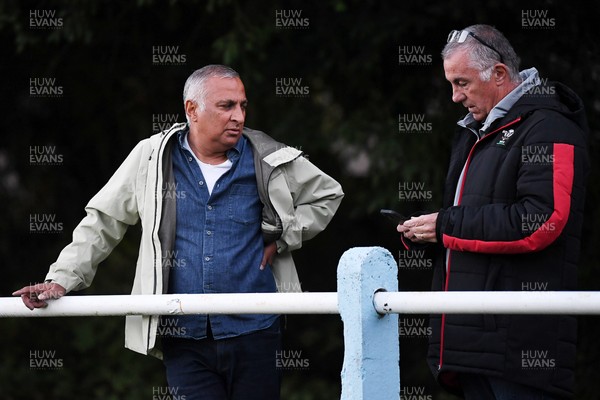 040926 - Glamorgan Wanderers v Mountain Ash - Championship East - Picture shows Geraint John, WRU Community Director (left) and Ashok Ahir, WRU Director of Corporate Affairs in attendance 