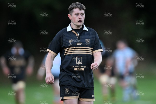 040926 - Glamorgan Wanderers v Mountain Ash - Championship East - Morgan James of Mountain Ash