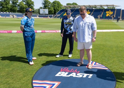 230526 - Glamorgan Women v Derbyshire Falcons Women, Vitality Blast Women League 2 - Lauren Parfitt captain of Glamorgan Women and Derbyshire Falcons Women captain Adrianna Darlow at the coin toss