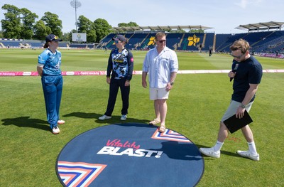 230526 - Glamorgan Women v Derbyshire Falcons Women, Vitality Blast Women League 2 - Lauren Parfitt captain of Glamorgan Women and Derbyshire Falcons Women captain Adrianna Darlow at the coin toss