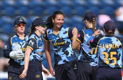 230526 - Glamorgan Women v Derbyshire Falcons Women, Vitality Blast Women League 2 - Amy Wheeler of Glamorgan Women celebrates after she bowls Tash Allen of Derbyshire Falcons Women