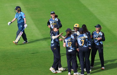 230526 - Glamorgan Women v Derbyshire Falcons Women, Vitality Blast Women League 2 - Glamorgan celebrate as Rhiannon Knowling-Davies of Derbyshire Falcons Women is dismissed
