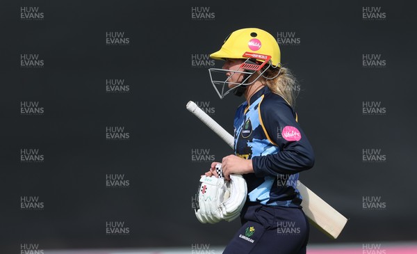 230526 - Glamorgan Women v Derbyshire Falcons Women, Vitality Blast Women League 2 - Daisy Jeanes of Glamorgan Women makes her way back to the pavilion after being dismissed