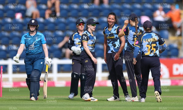 230526 - Glamorgan Women v Derbyshire Falcons Women, Vitality Blast Women League 2 - Amy Wheeler of Glamorgan Women celebrates after she bowls Tash Allen of Derbyshire Falcons Women