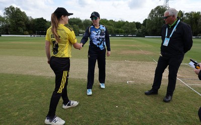 050525 - Glamorgan Women v Gloucestershire Women, Vitality T20 Women’s County Cup - \g7\ and \gl9\ join the umpires for the coin toss