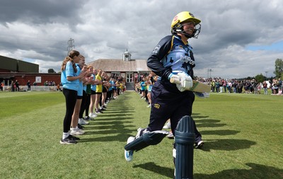 050525 - Glamorgan Women v Gloucestershire Women, Vitality T20 Women’s County Cup - Glamorgan opening betters Daisy Jeanes of Glamorgan Women and Lauren Parfitt of Glamorgan Women take to the pitch for the match