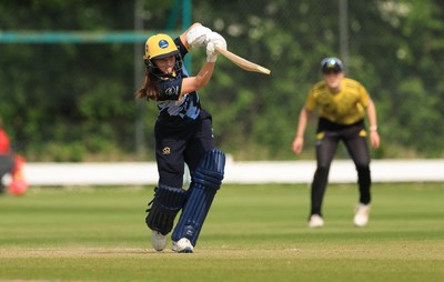 050525 - Glamorgan Women v Gloucestershire Women, Vitality T20 Women’s County Cup - Bea Ellis of Glamorgan Women plays a shot
