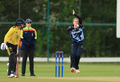 050525 - Glamorgan Women v Gloucestershire Women, Vitality T20 Women’s County Cup - Emily Burke of Glamorgan Women bowls