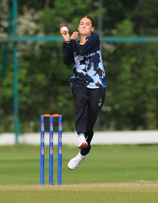 050525 - Glamorgan Women v Gloucestershire Women, Vitality T20 Women’s County Cup - Eve Jackson of Glamorgan Women bowls
