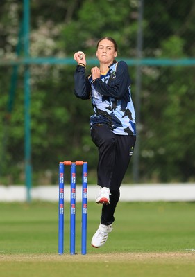 050525 - Glamorgan Women v Gloucestershire Women, Vitality T20 Women’s County Cup - Eve Jackson of Glamorgan Women bowls