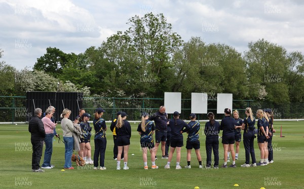 050525 - Glamorgan Women v Gloucestershire Women, Vitality T20 Women’s County Cup - Glamorgan group up ahead of the match