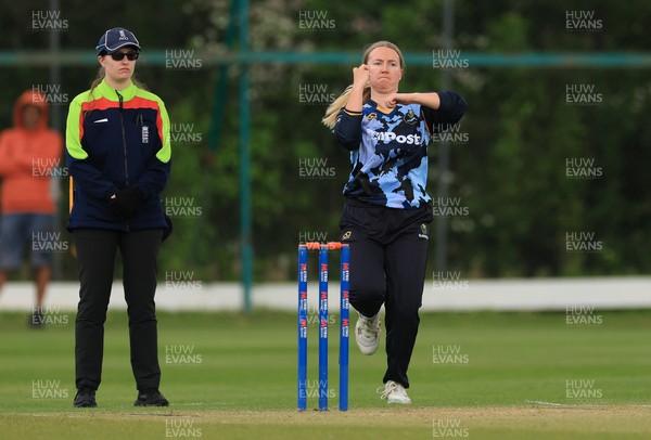 050525 - Glamorgan Women v Gloucestershire Women, Vitality T20 Women’s County Cup - Gemma Porter of Glamorgan Women bowls