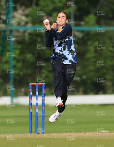 050525 - Glamorgan Women v Gloucestershire Women, Vitality T20 Women’s County Cup - Eve Jackson of Glamorgan Women bowls
