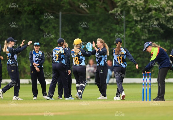 050525 - Glamorgan Women v Gloucestershire Women, Vitality T20 Women’s County Cup - Glamorgan celebrate taking the wicket of Katie Dolman of Gloucestershire